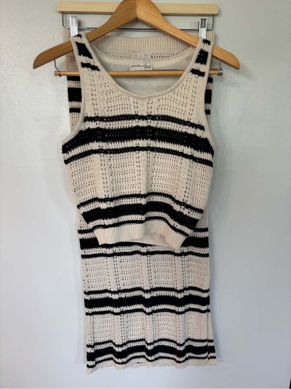 Freshman 1966 2 piece black/white crochet skirt set